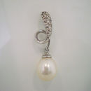 Pendientes Alfa